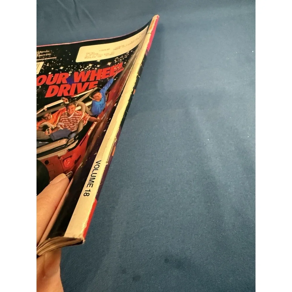 Nintendo Power Magazine Vol. 18 Dr Mario w/ MEGA MAN Poster & Inserts